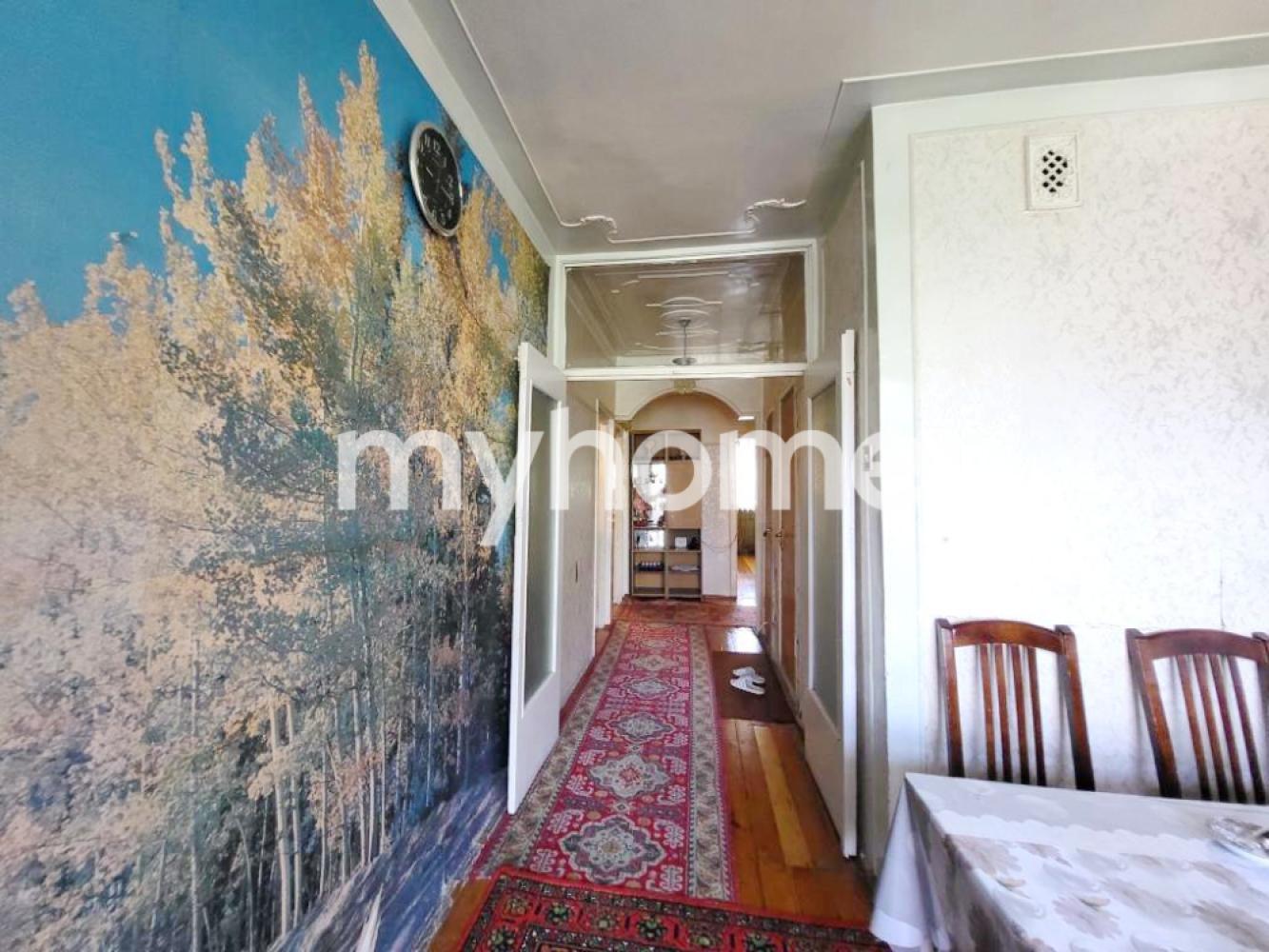Binəqədi qəsəbəsi 100m² mənzil kirayə verilir