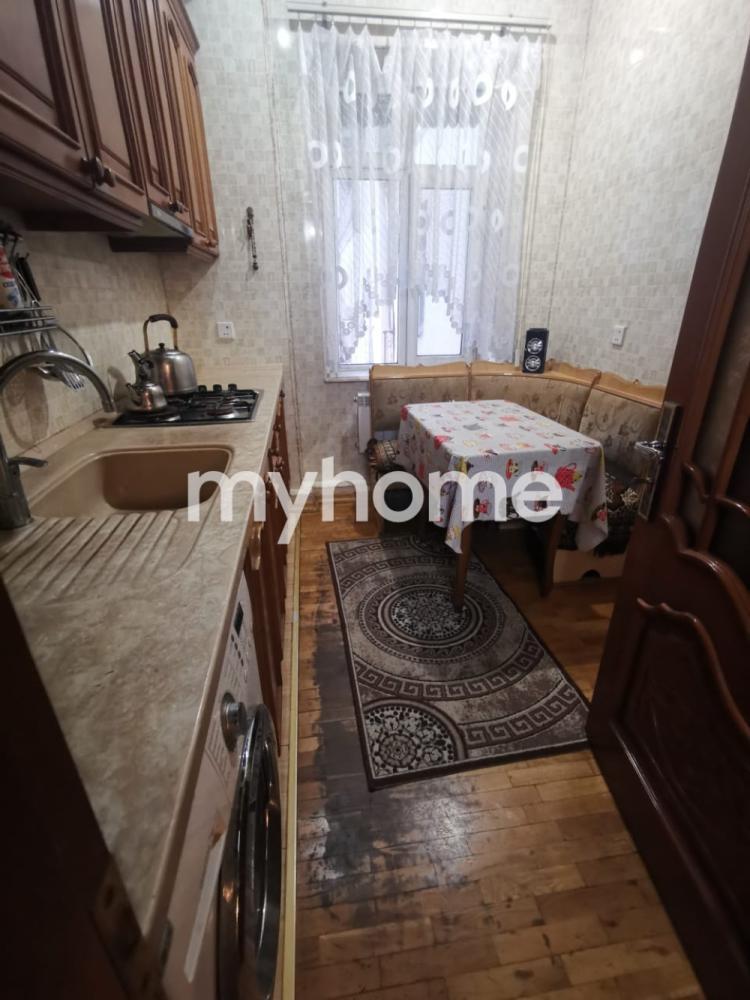 M.Ə. Rəsulzadə qəsəbəsində 120m² mənzil kirayə verilir M.Ə. Rəsulzadə qəsəbəsində 120m² mənzil kirayə verilir