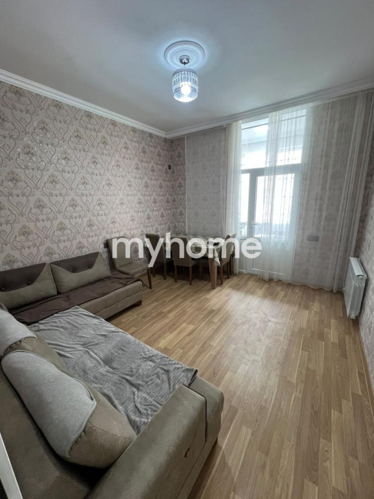 Xırdalan şəhəri 50m² mənzil kirayə verilir