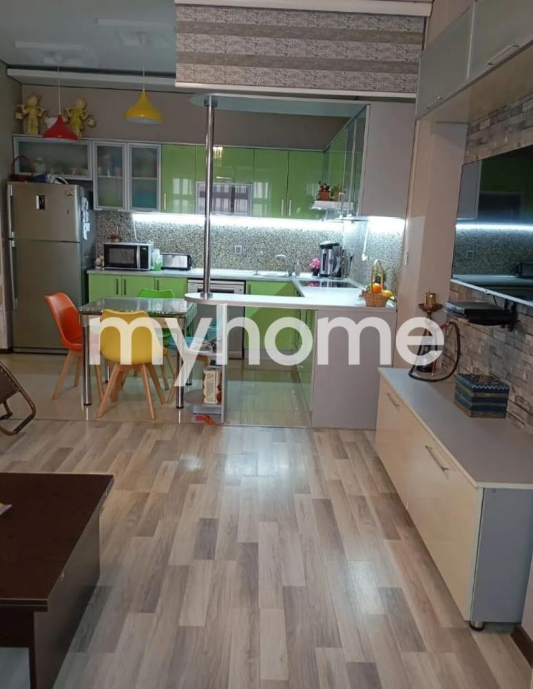 Biləcəri qəsəbəsində 84m² mənzil satılır Biləcəri qəsəbəsində 84m² mənzil satılır
