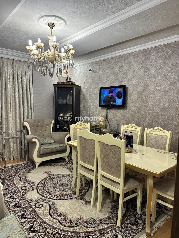 Xırdalan şəhəri 70m² mənzil satılır