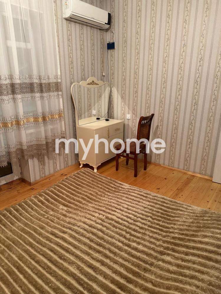 Xırdalan şəhərində 100m² həyət evi kirayə verilir Xırdalan şəhərində 100m² həyət evi kirayə verilir