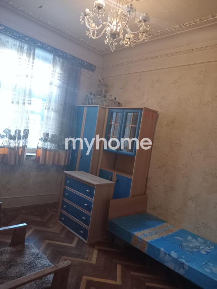 Böyükşor qəsəbəsi 90m² mənzil kirayə verilir