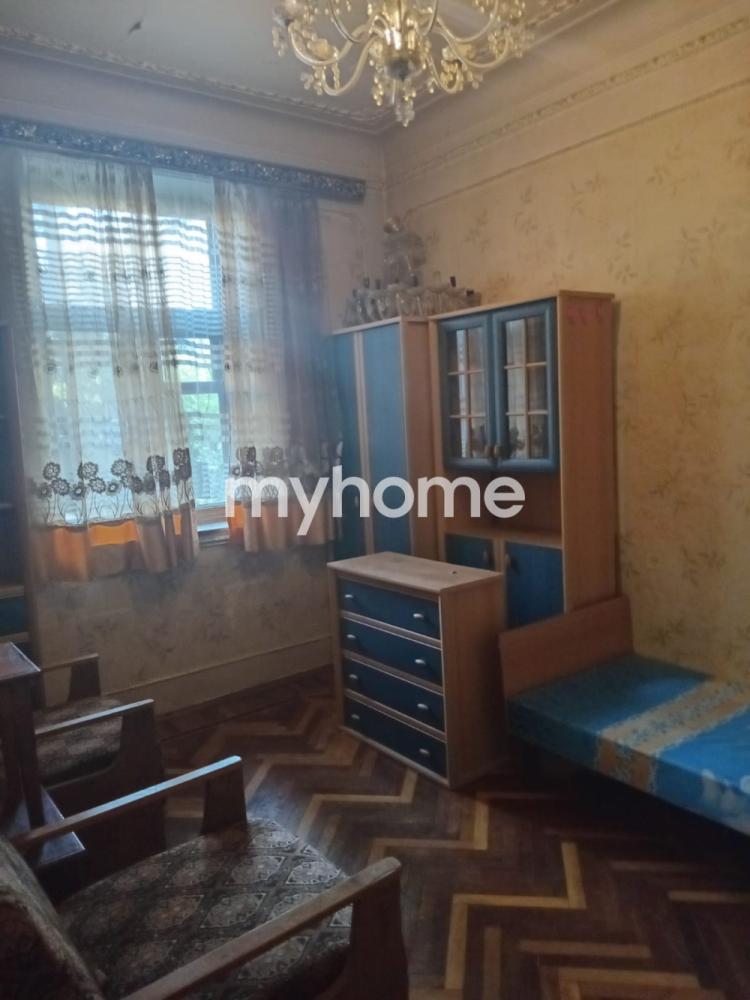 Böyükşor qəsəbəsində 90m² mənzil kirayə verilir Böyükşor qəsəbəsində 90m² mənzil kirayə verilir
