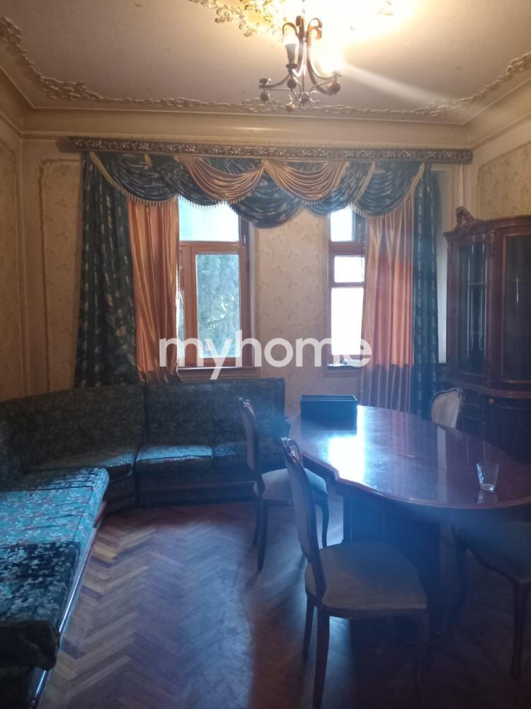 Böyükşor qəsəbəsində 90m² mənzil kirayə verilir Böyükşor qəsəbəsində 90m² mənzil kirayə verilir