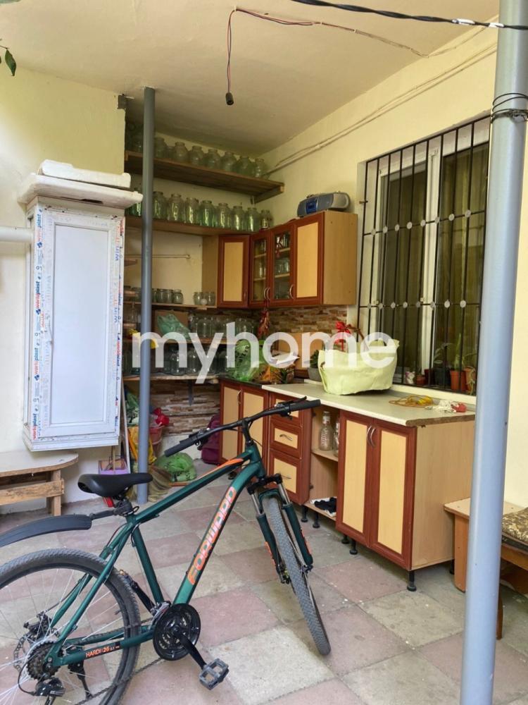 Əmircan qəsəbəsində 190m² həyət evi satılır Əmircan qəsəbəsində 190m² həyət evi satılır