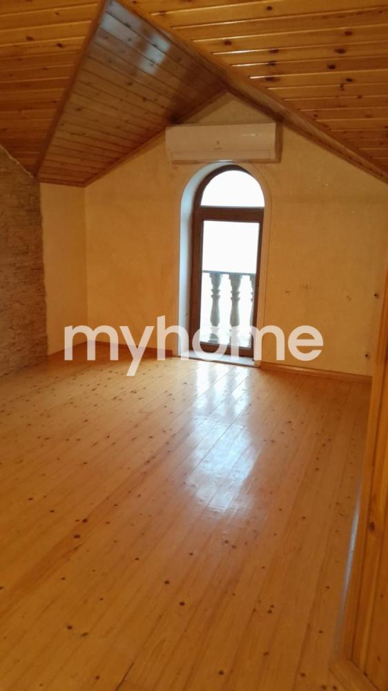 Masazır qəsəbəsi 145m² həyət evi satılır