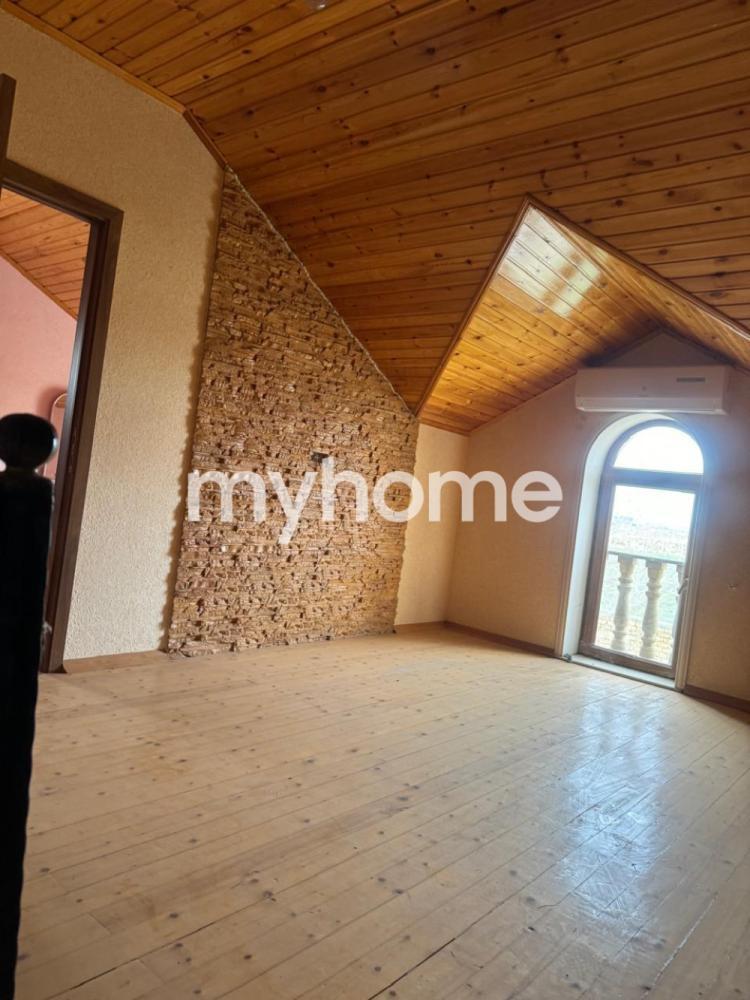 Masazır qəsəbəsində 145m² həyət evi satılır Masazır qəsəbəsində 145m² həyət evi satılır