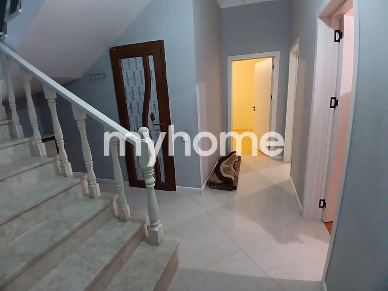 Xırdalan şəhərində 250m² həyət evi kirayə verilir Xırdalan şəhərində 250m² həyət evi kirayə verilir