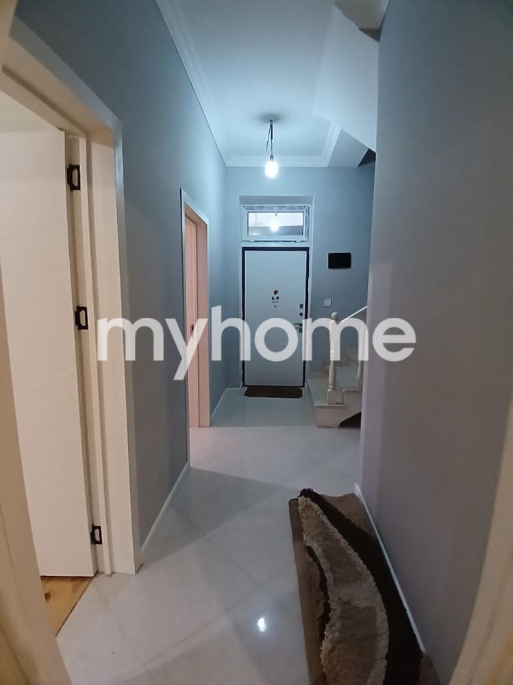 Xırdalan şəhərində 250m² həyət evi kirayə verilir Xırdalan şəhərində 250m² həyət evi kirayə verilir