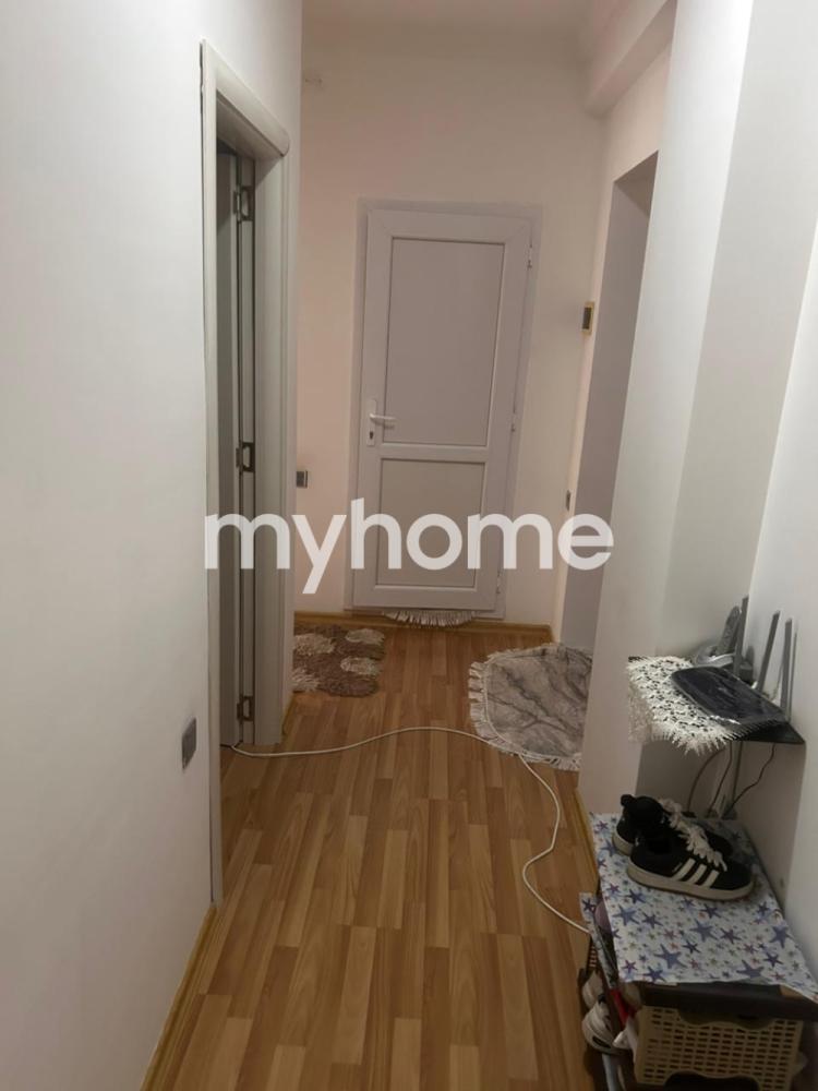 Xırdalan şəhəri 70m² mənzil satılır