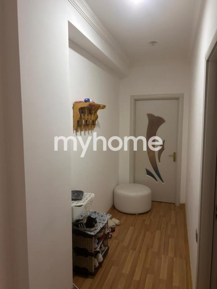 Xırdalan şəhəri 70m² mənzil satılır