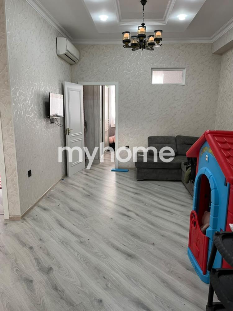 Xırdalan şəhəri 53m² mənzil satılır