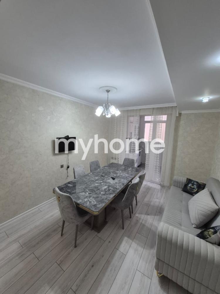 Xırdalan şəhəri 70m² mənzil satılır