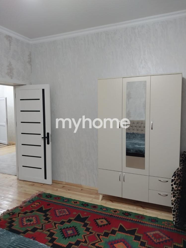 Quba şəhərində 160m² həyət evi kirayə verilir Quba şəhərində 160m² həyət evi kirayə verilir