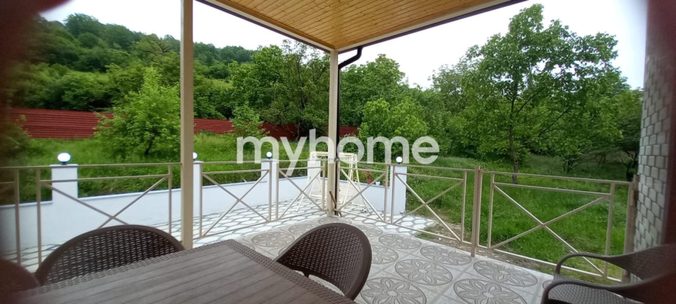 Quba şəhərində 160m² həyət evi kirayə verilir Quba şəhərində 160m² həyət evi kirayə verilir