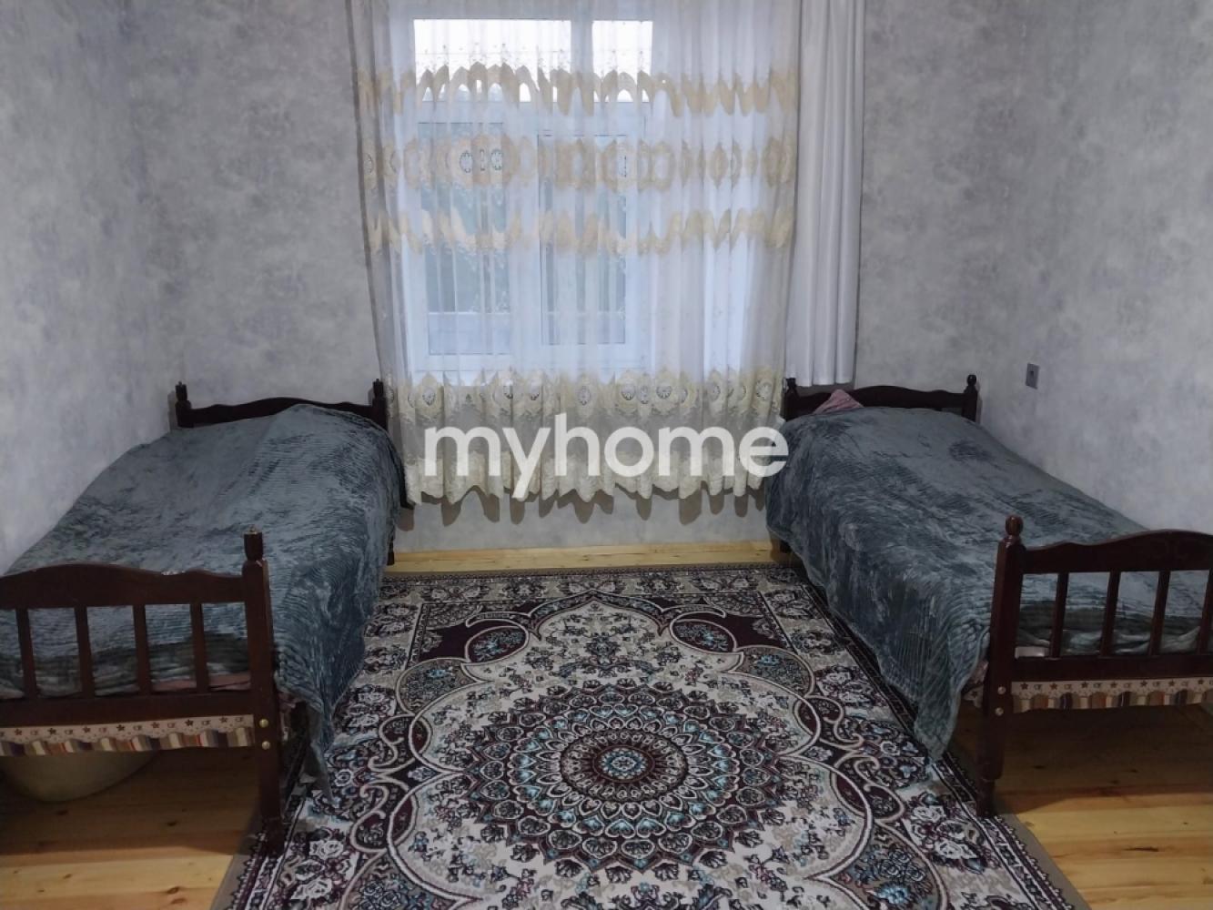Quba şəhərində 160m² həyət evi kirayə verilir Quba şəhərində 160m² həyət evi kirayə verilir