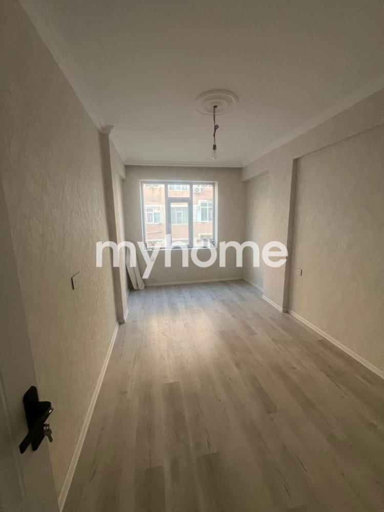 Xırdalan şəhəri 50m² mənzil satılır