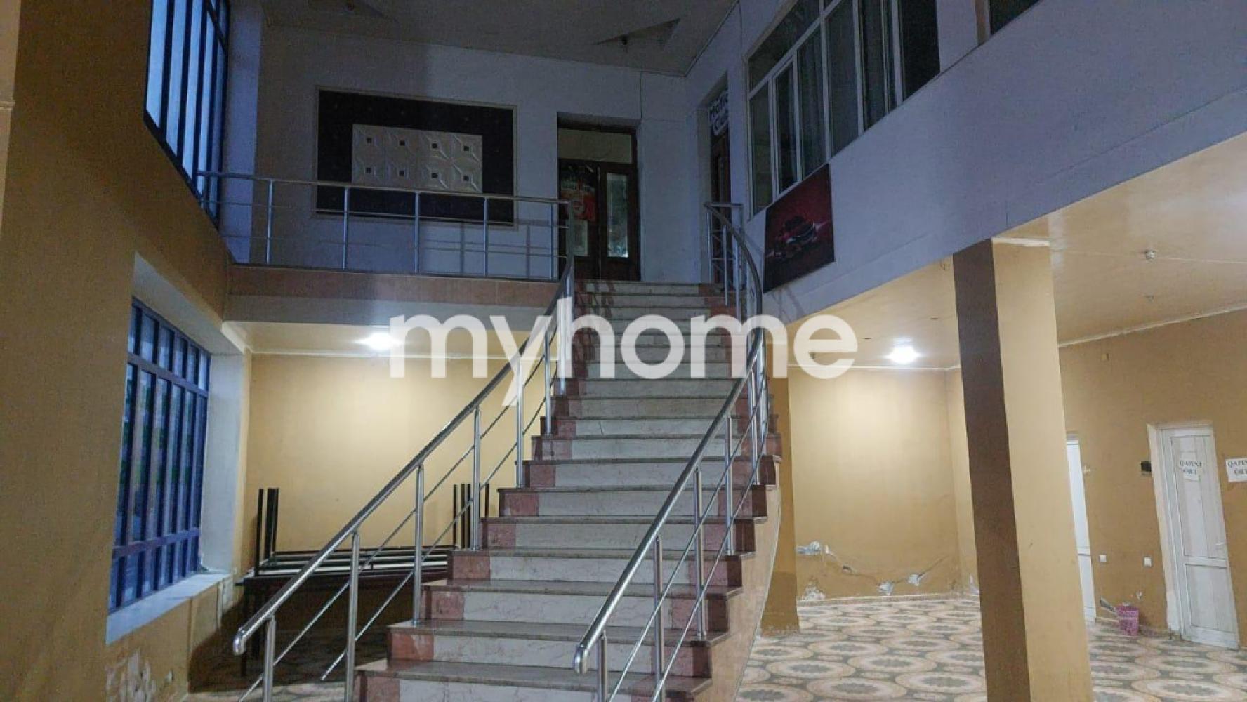 Yevlax şəhərində 2200m² obyekt satılır Yevlax şəhərində 2200m² obyekt satılır