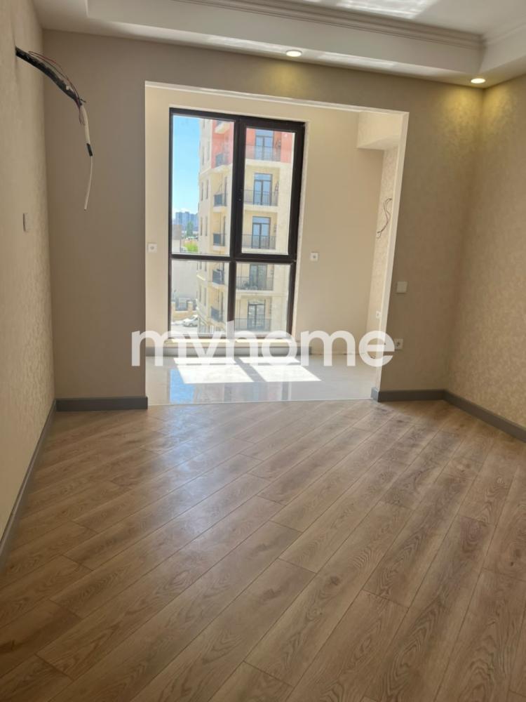 7-ci mikrorayon qəsəbəsi 61m² mənzil satılır