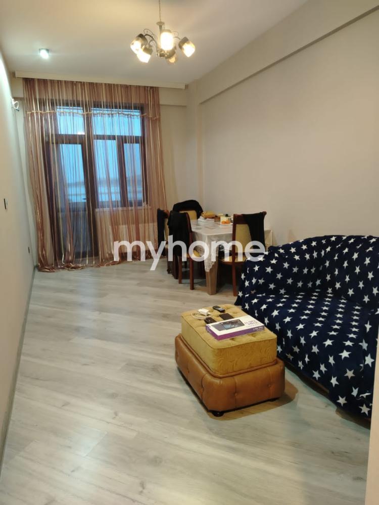 Xırdalan şəhəri 70m² mənzil kirayə verilir