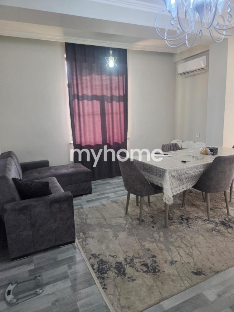 Masazır qəsəbəsi 68m² mənzil satılır