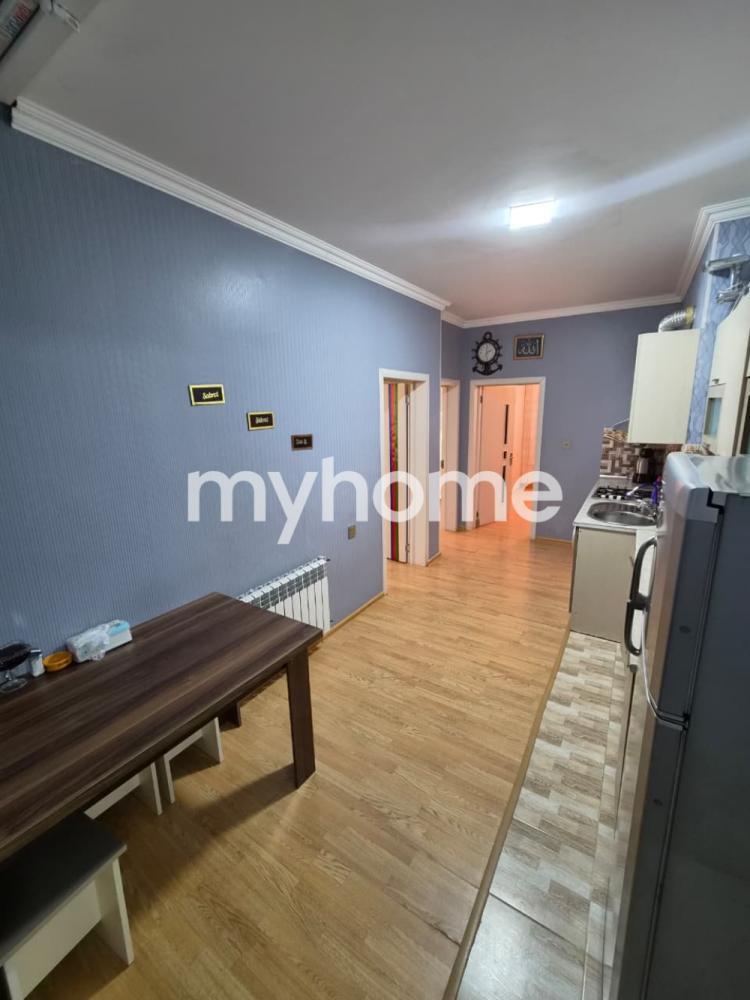 Masazır qəsəbəsi 75m² mənzil satılır