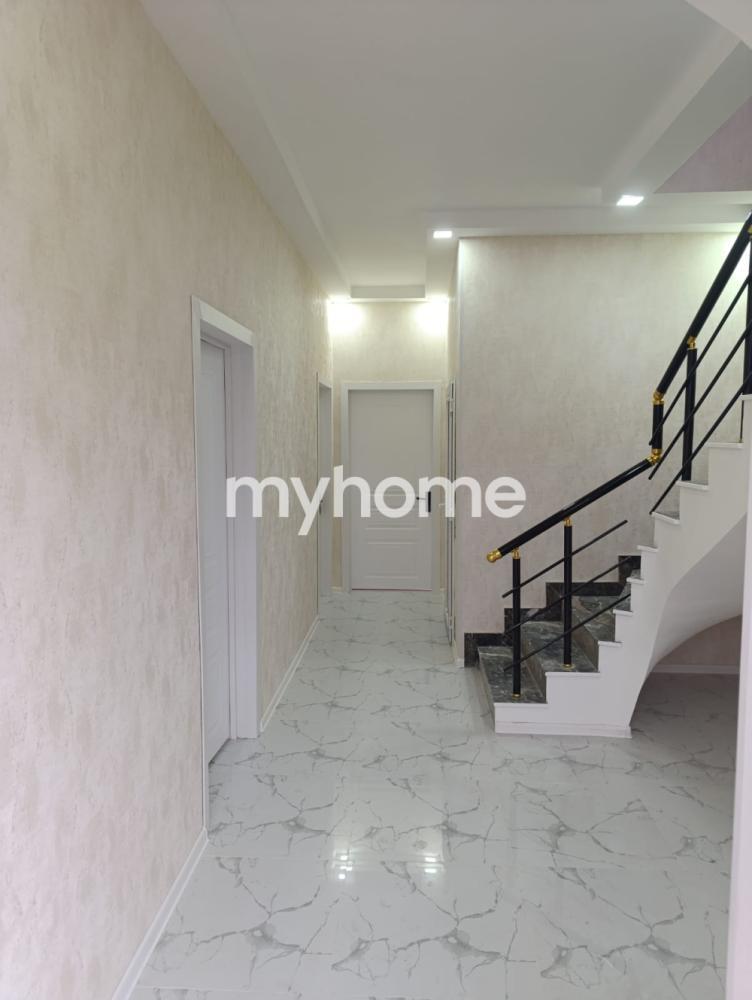 Masazır qəsəbəsində 200m² həyət evi satılır Masazır qəsəbəsində 200m² həyət evi satılır