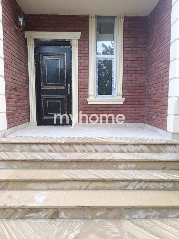 Masazır qəsəbəsi 200m² həyət evi satılır