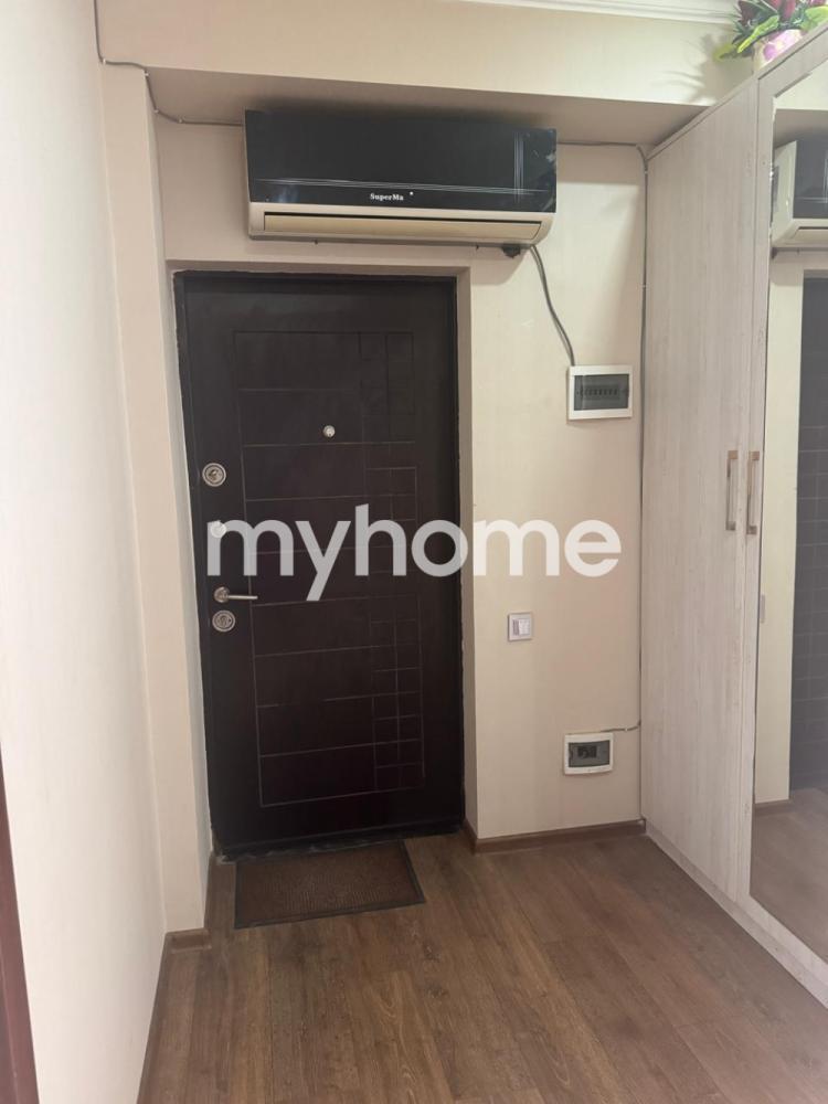 Masazır qəsəbəsi 75m² mənzil satılır