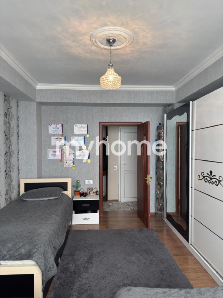 Masazır qəsəbəsində 75m² mənzil satılır Masazır qəsəbəsində 75m² mənzil satılır