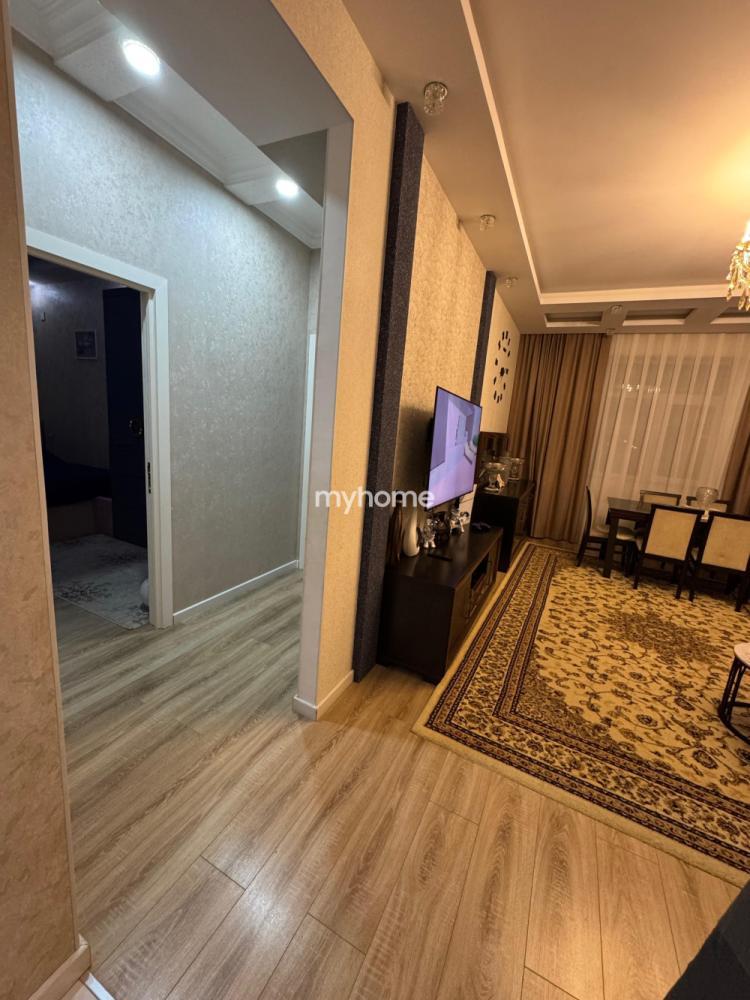 Masazır qəsəbəsi 93m² mənzil satılır