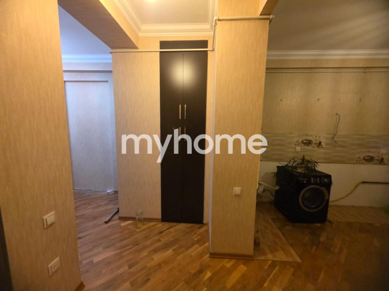Masazır qəsəbəsi 70m² mənzil satılır
