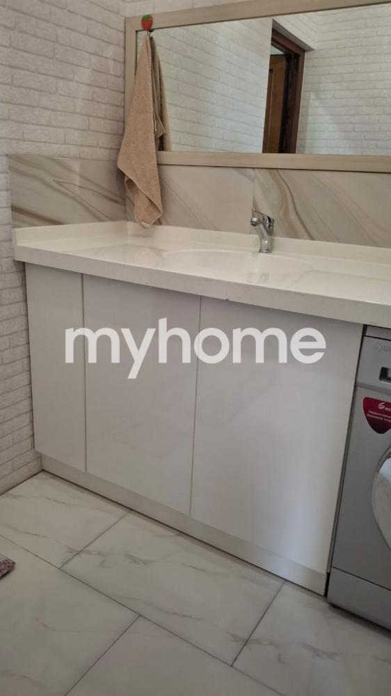 Binə qəsəbəsində 200m² həyət evi satılır Binə qəsəbəsində 200m² həyət evi satılır