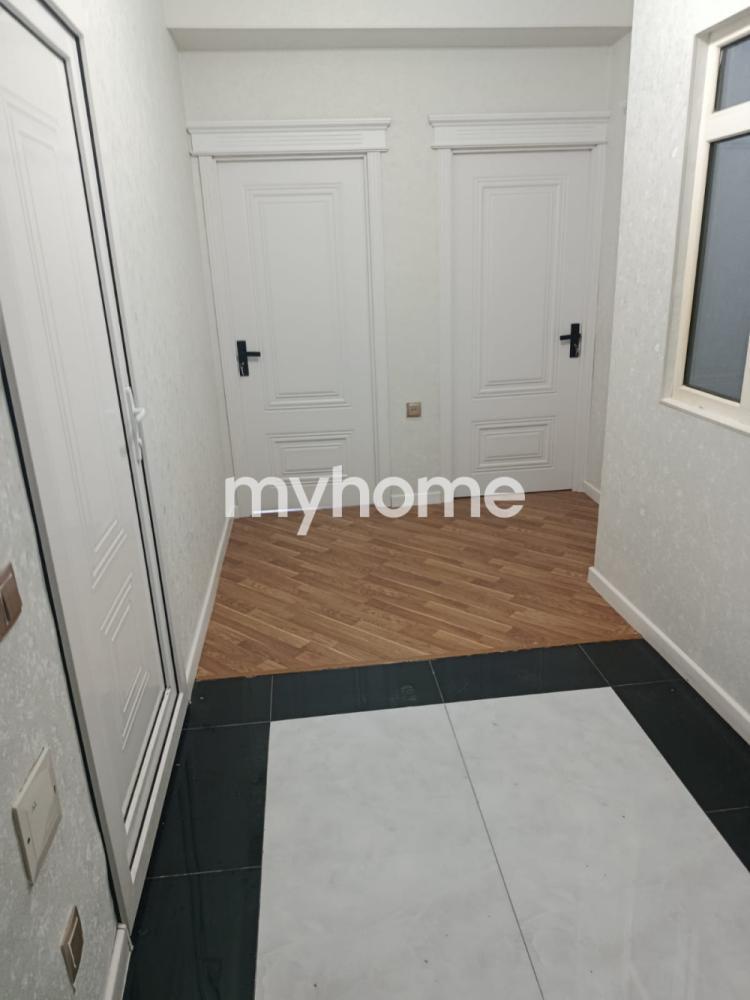 Masazır qəsəbəsində 70m² mənzil satılır Masazır qəsəbəsində 70m² mənzil satılır