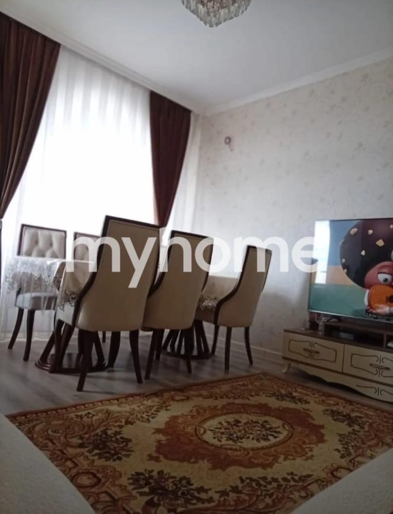 Masazır qəsəbəsi 90m² mənzil satılır