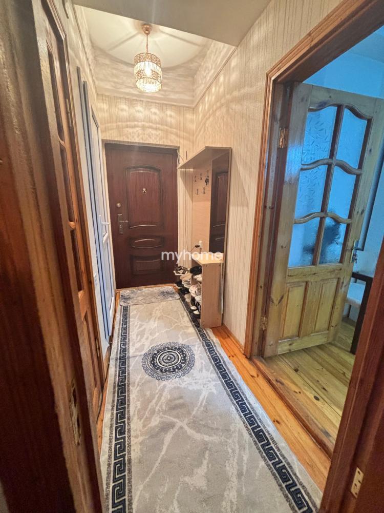 Masazır qəsəbəsi 45m² mənzil satılır