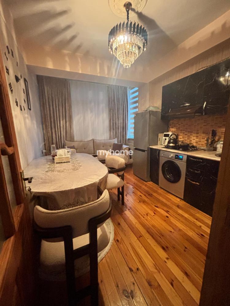 Masazır qəsəbəsində 45m² mənzil satılır Masazır qəsəbəsində 45m² mənzil satılır