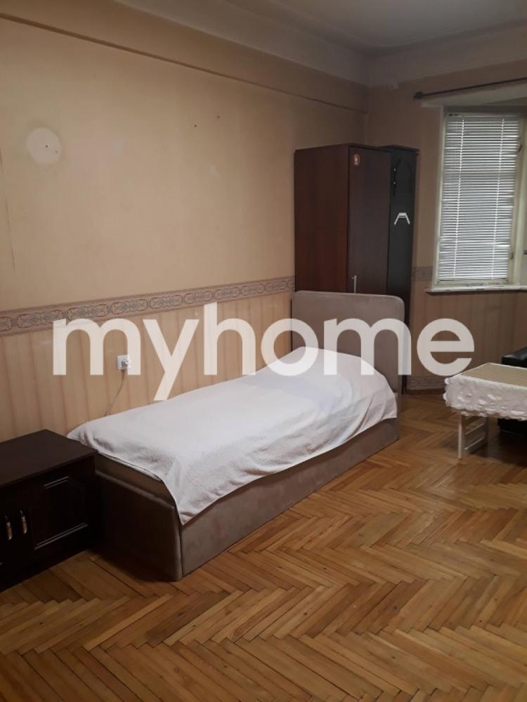 Ağ şəhər qəsəbəsində 60m² mənzil kirayə verilir Ağ şəhər qəsəbəsində 60m² mənzil kirayə verilir