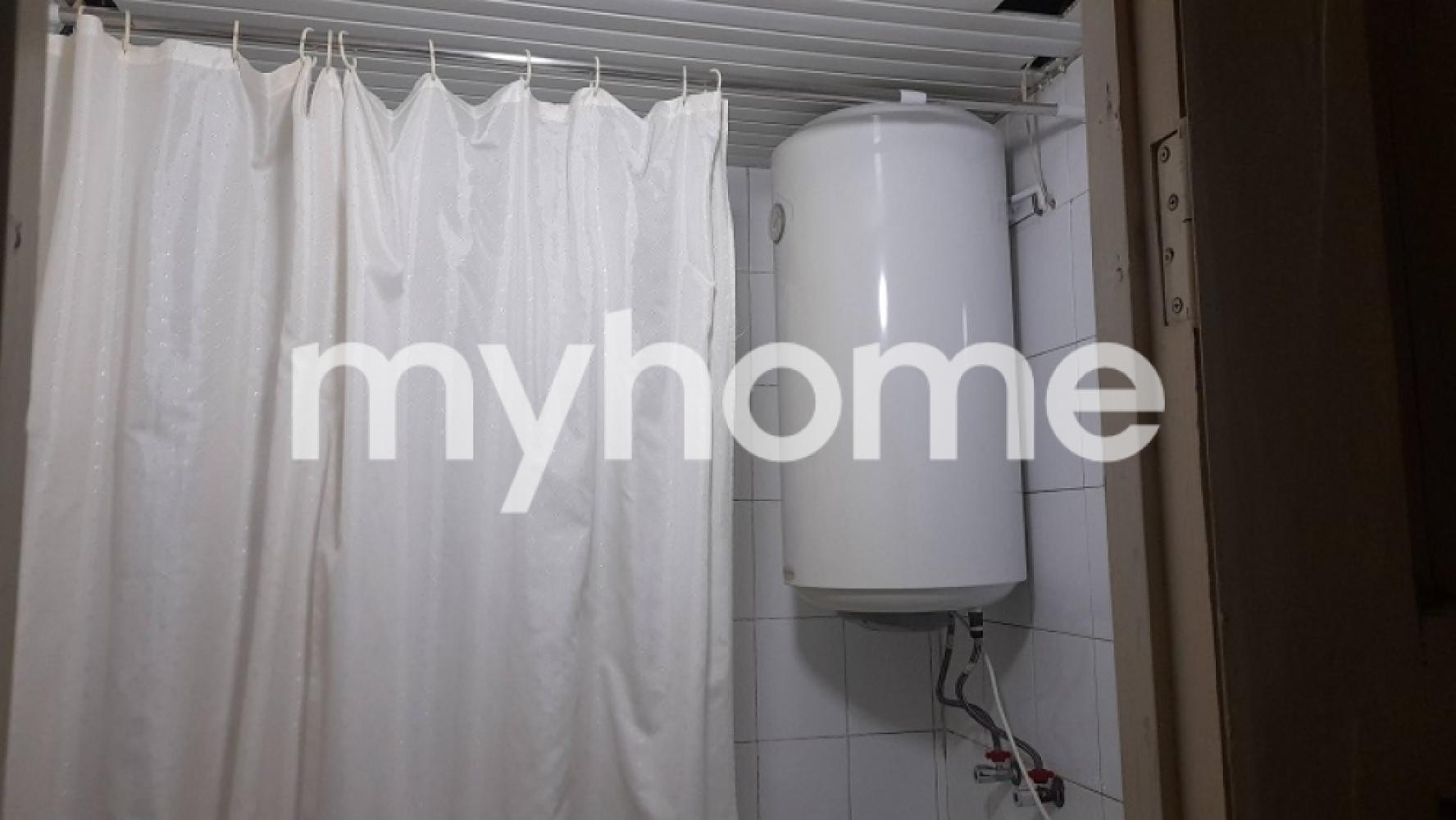 Ağ şəhər qəsəbəsində 60m² mənzil kirayə verilir Ağ şəhər qəsəbəsində 60m² mənzil kirayə verilir