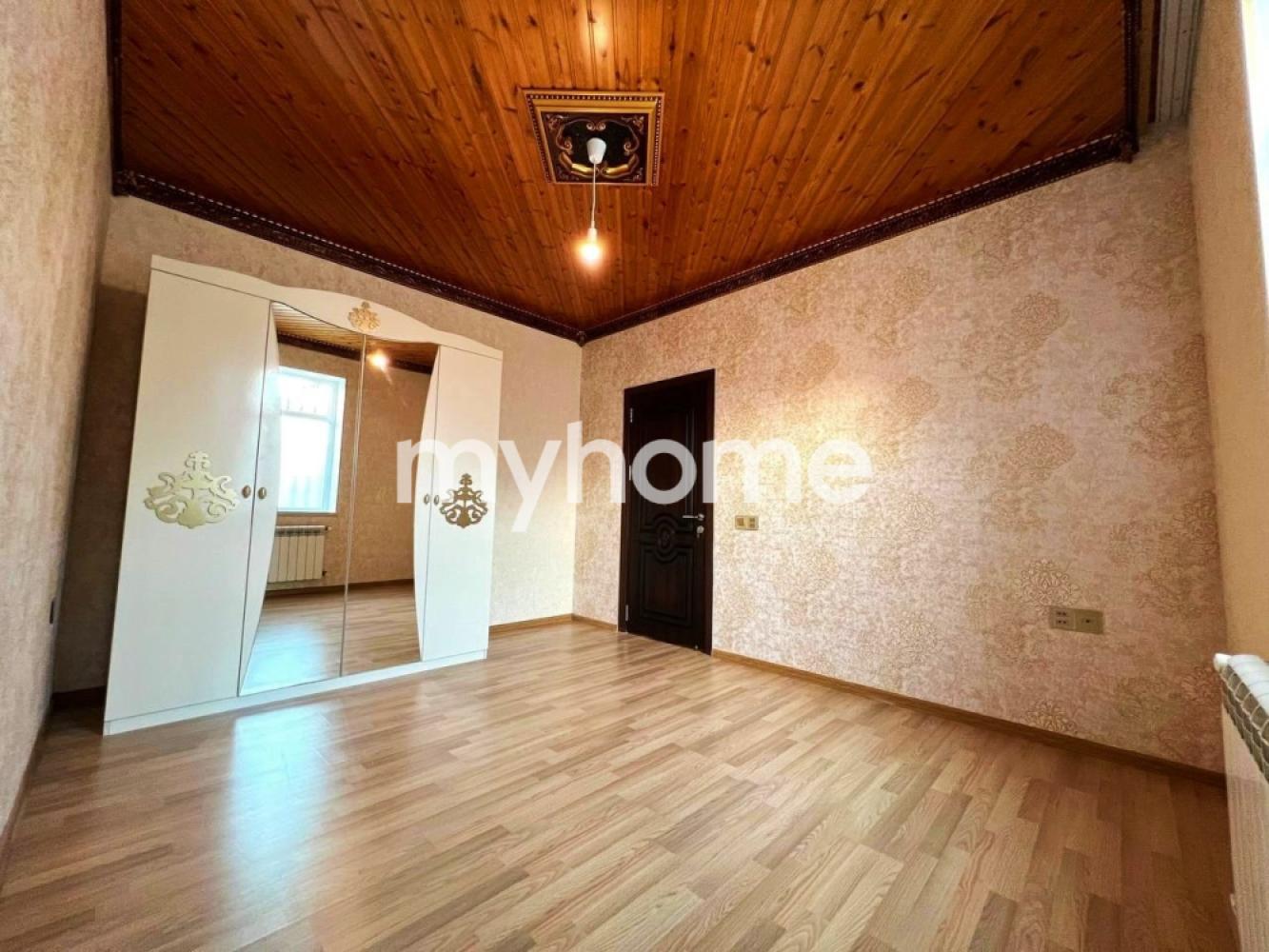 Binə qəsəbəsində 108m² həyət evi satılır Binə qəsəbəsində 108m² həyət evi satılır