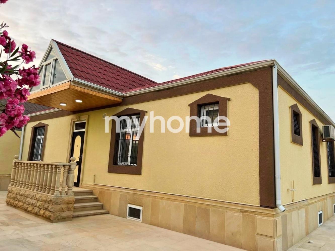 Binə qəsəbəsi 108m² həyət evi satılır