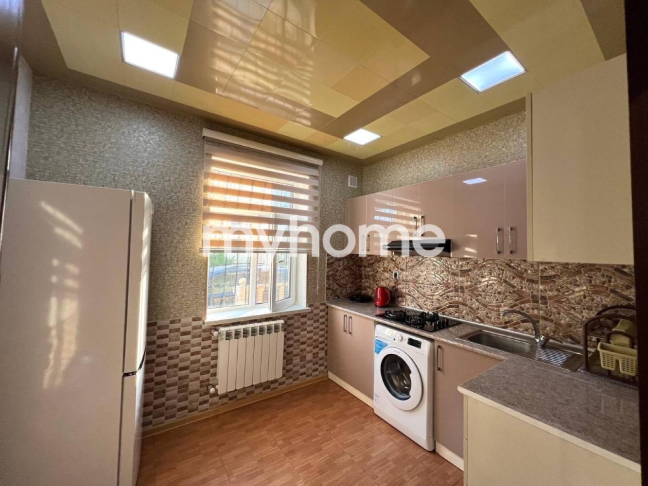 Binə qəsəbəsində 108m² həyət evi satılır Binə qəsəbəsində 108m² həyət evi satılır