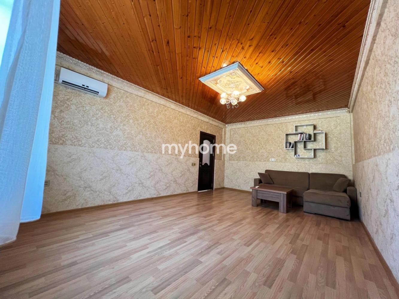 Binə qəsəbəsi 108m² həyət evi satılır
