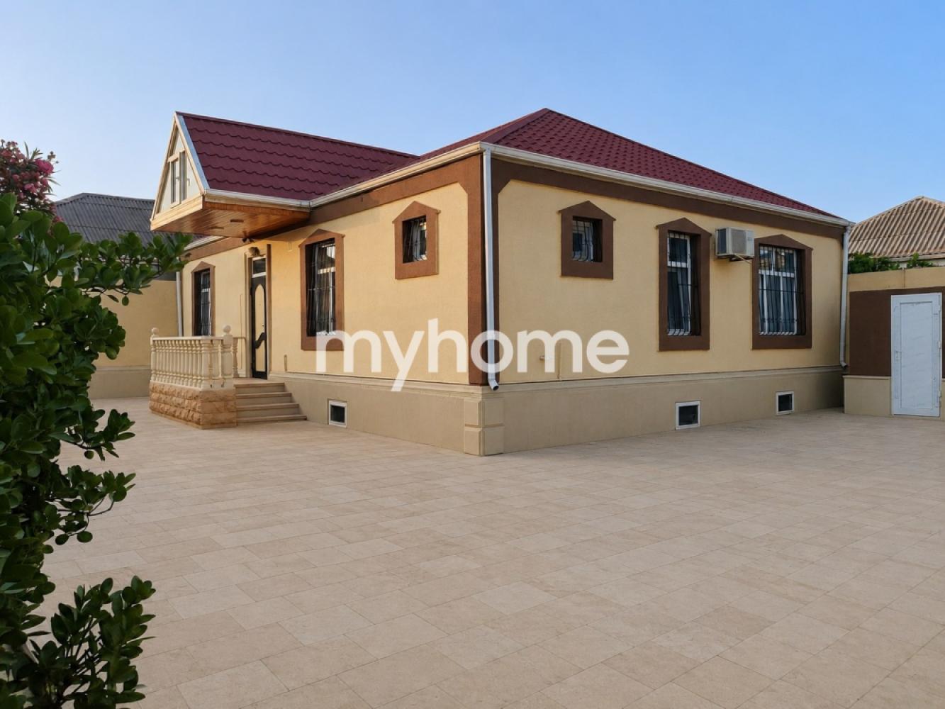 Binə qəsəbəsi 108m² həyət evi satılır