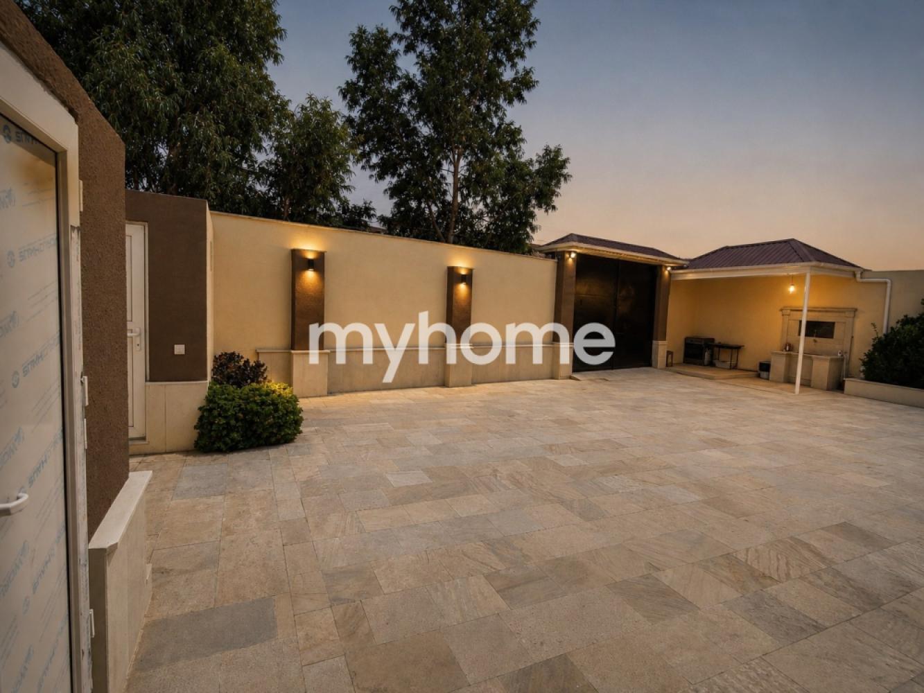 Binə qəsəbəsində 108m² həyət evi satılır Binə qəsəbəsində 108m² həyət evi satılır
