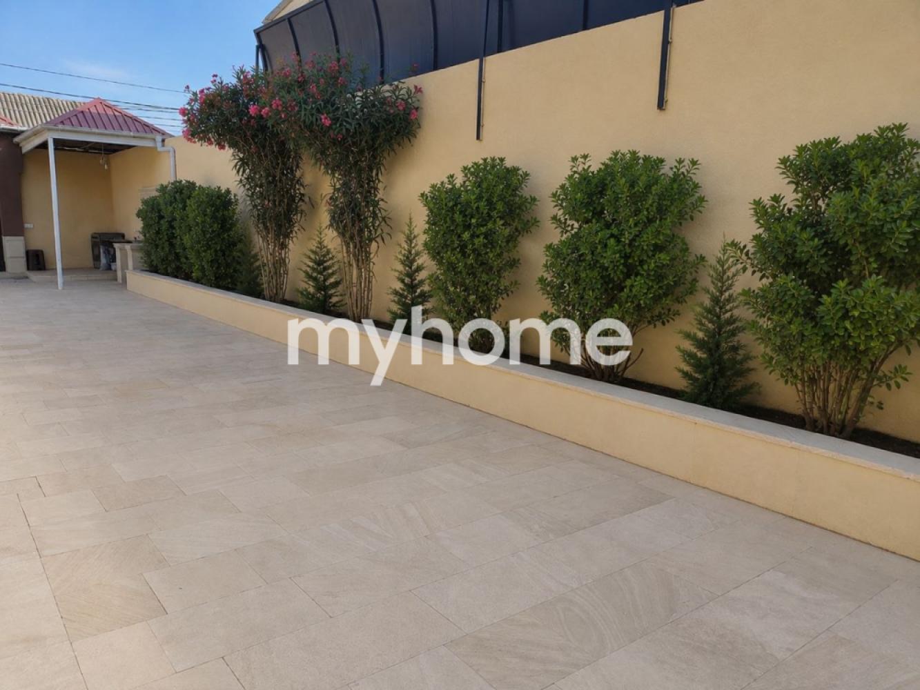 Binə qəsəbəsində 108m² həyət evi satılır Binə qəsəbəsində 108m² həyət evi satılır