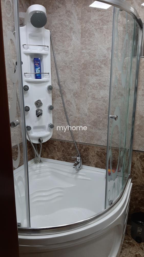 Suraxanı qəsəbəsində 280m² həyət evi satılır Suraxanı qəsəbəsində 280m² həyət evi satılır
