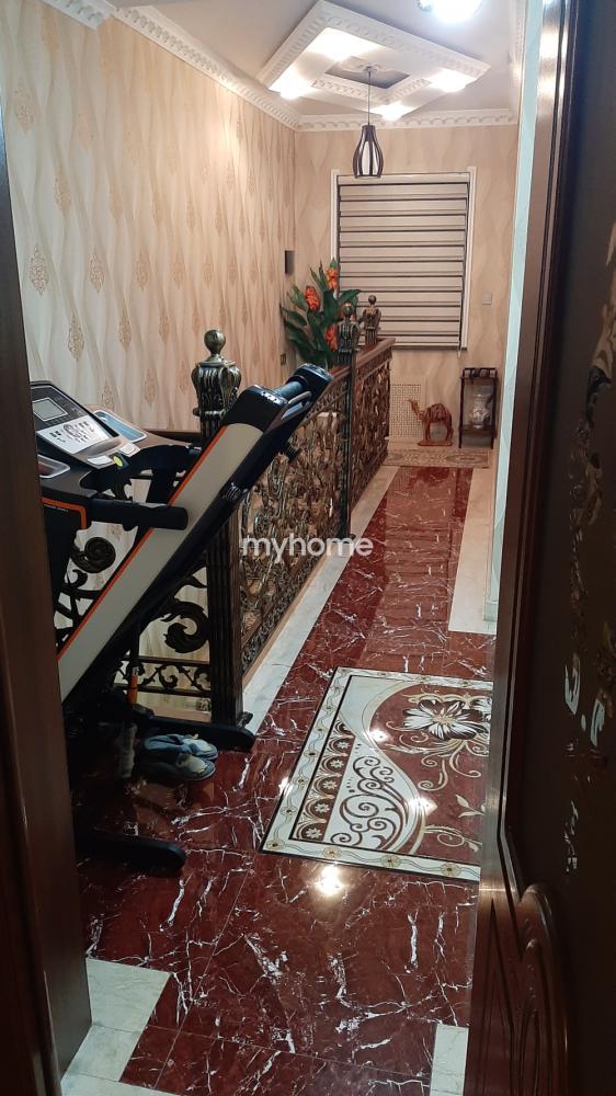 Suraxanı qəsəbəsində 280m² həyət evi satılır Suraxanı qəsəbəsində 280m² həyət evi satılır