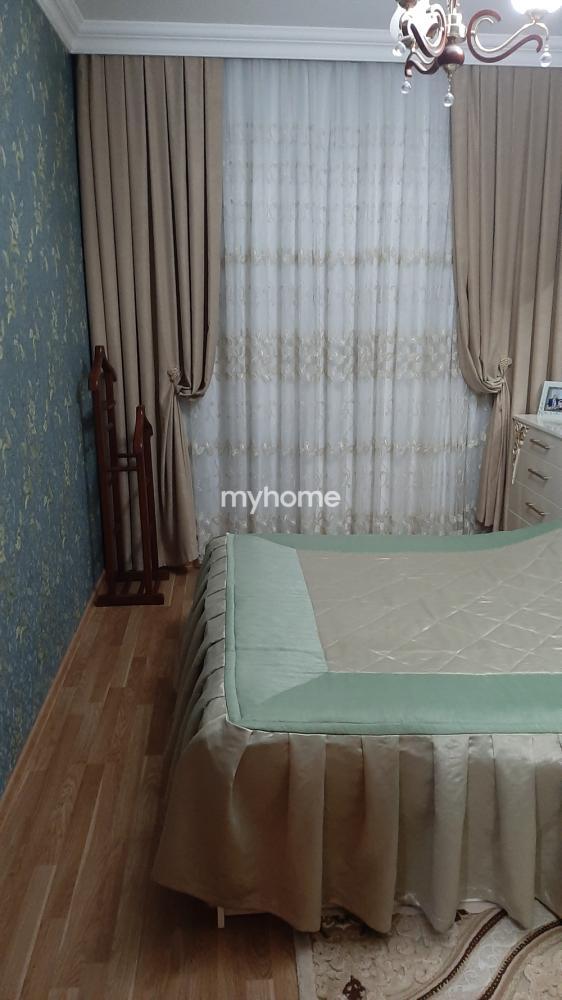 Suraxanı qəsəbəsində 280m² həyət evi satılır Suraxanı qəsəbəsində 280m² həyət evi satılır